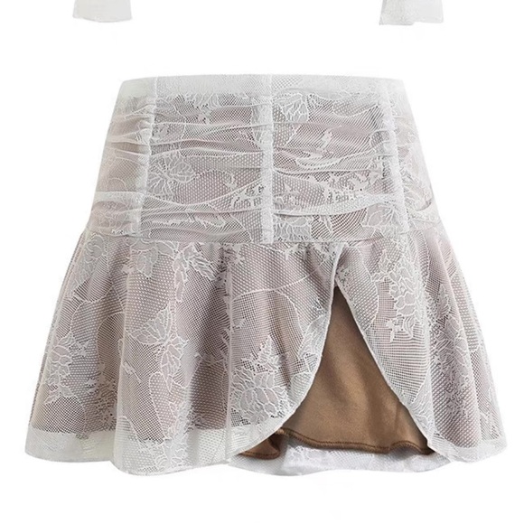 Lace skirt set - Picture 5 of 11